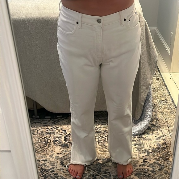 ABERCROMBIE ultra high rise kick flare - Picture 1 of 6